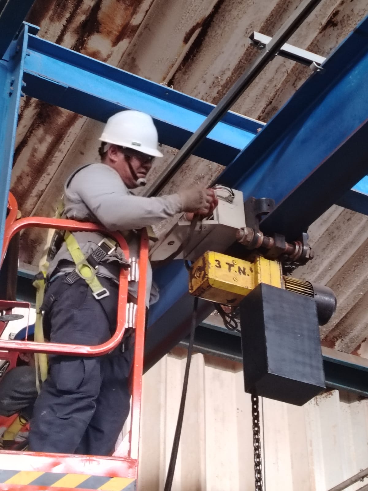 Estructura metálica J&L Alegre